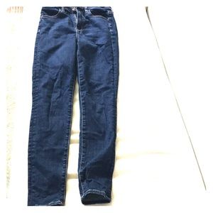 American Eagle super hi-rise jegging
